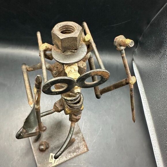 Vintage Metal Golfer Nuts Bolts Figure Flag Welded Art Unique Signed DFF Patina - Picture 5 of 16